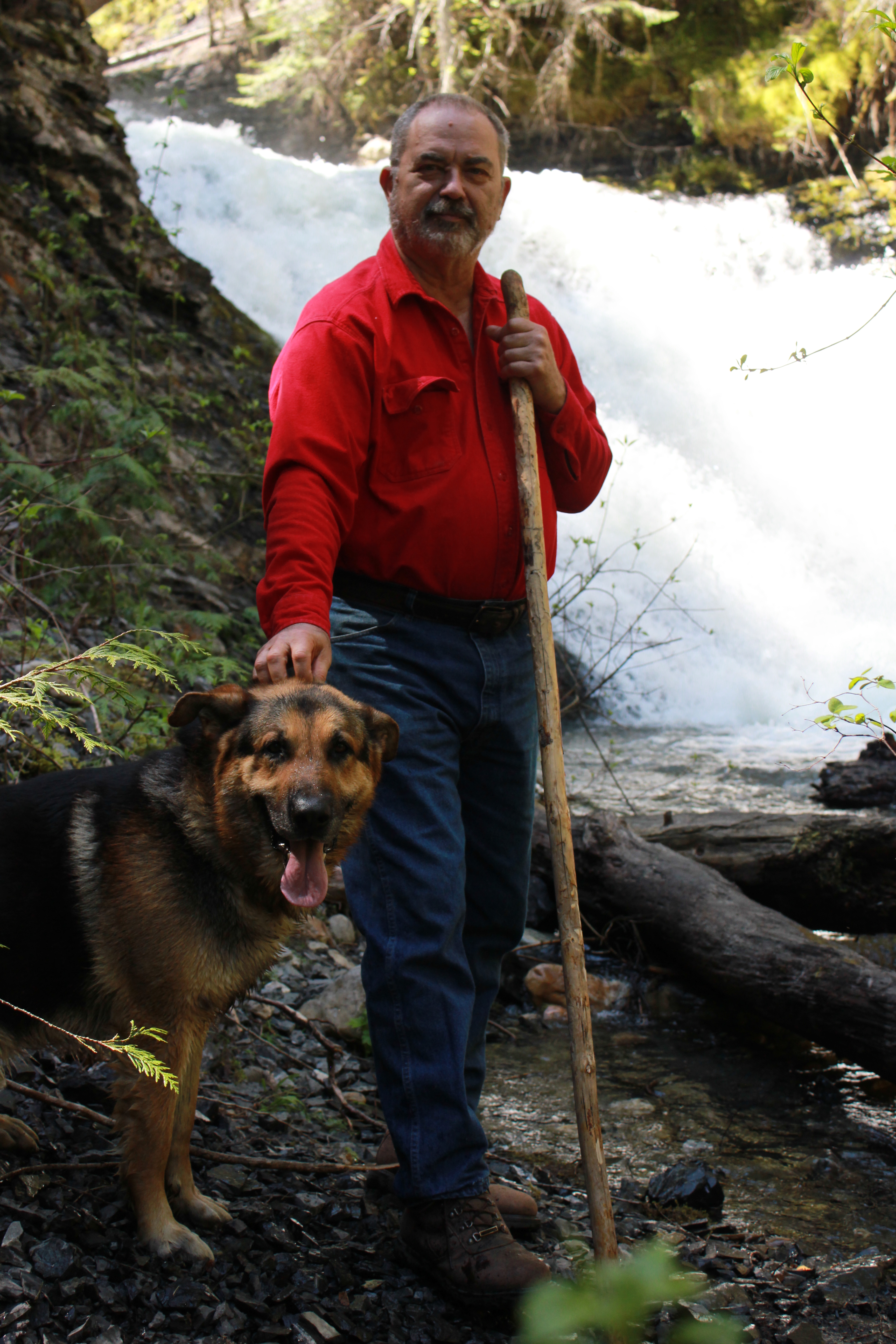 Tripp, German Shepherd, hiking, northwest, Washington, waterfall, dog, red, shirt, red shirt, author, Washington, Ion, Usk, coming soon, local author, new releases, new, release, book, outdoor, history
